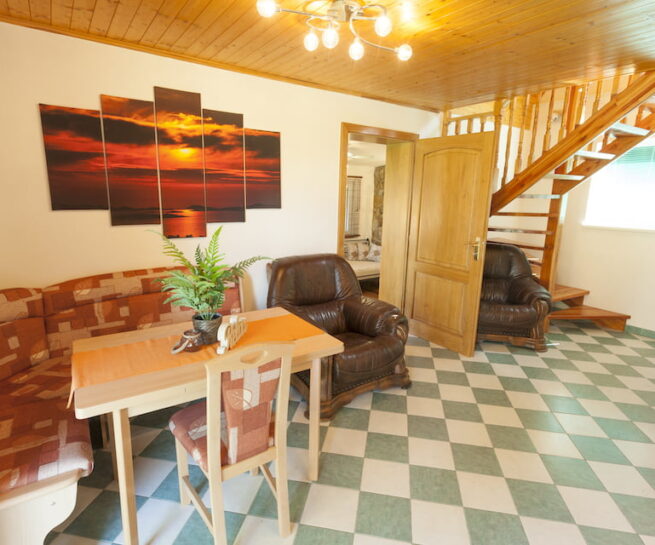 Kuchyň s obývacím prostorem chata Panorama Slapy